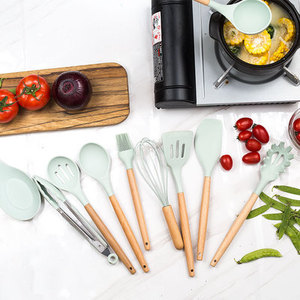 Ensemble d'ustensiles de cuisine en silicone avec manches en bois, 11 pièces en 1, support pour ustensiles de cuisine, spatule - Product Image 3