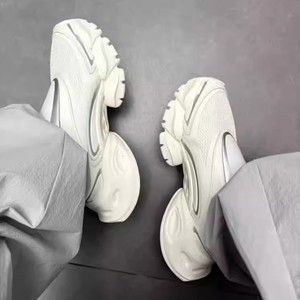 Sneaker Unisex Slip-on Ibrida in Mesh e Camoscio con Suola Chunky Scolpita e Fodera Traspirante - Product Image 5