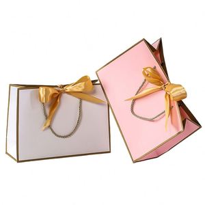 Venta Directa de Fábrica, Bolsa de Papel Kraft Reciclable de Buena Calidad con Asa, Impresión UV, Estilo Clásico, para Uso Alimentario, Ropa, Zapatos y Calcetines - Product Image 4