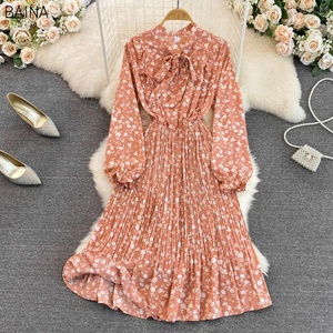 Nuevo dulce vestido plisado Floral con cordones lazo de cintura alta de manga larga vestidos de mujer contraste madera oreja <span class=keywords><strong>dobladillo</strong></span> <span class=keywords><strong>ropa</strong></span> de mujer - Product Image 3
