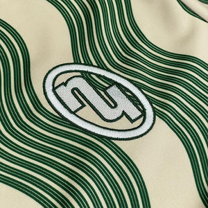 Camiseta de fútbol OEM personalizada de alta calidad bordado Retro clásico Polo diseño camiseta de fútbol - Product Image 4