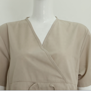 Oem/odm女性カスタマイズナースマタニティドレス制服トップとパンツ病院でCustomizecサービスを受け入れます - Product Image 6