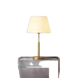 Lampe de table moderne minimaliste de luxe pour chambre à coucher, salon, hôtel, séjour, lampe de chevet chaude avec design créatif pour l'étude - Product Image 4