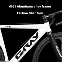 Vélo à pignon fixe aérodynamique, cadre rigide en alliage d'aluminium léger, pédales perlées, vélo de route à propulsion arrière