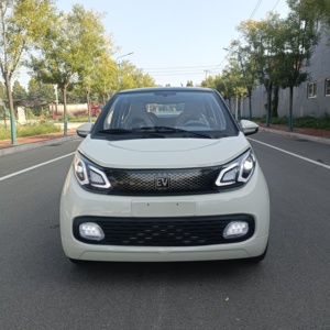 NUEN Mini Auto Eléctrico de Cinco Puertas y Cuatro Asientos, Vehículo Eléctrico Compacto de Nueva Energía para Desplazamientos Urbanos - Product Image 2