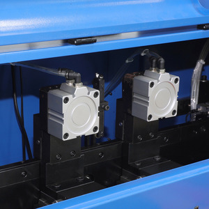 Machine de découpe et pliage automatique de tôles avec moteur PLC japonais, logiciel auto-développé en acier au carbone, garantie moteur - Product Image 5