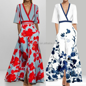 Nouvelle robe maxi élégante à col en V, imprimée, avec ceinture et évasée - Product Image 2