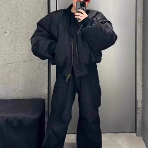 Giacca Bomber Personalizzata Streetwear da <span class=keywords><strong>Uomo</strong></span> in Nylon <span class=keywords><strong>Nero</strong></span>, Giacca Oversize in Nylon Satinato per Donna, Piumino Spesso - Product Image 3