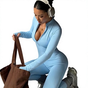 Ropa Deportiva para Mujer, Color Azul Claro, Manga Larga, Cuello Alto, Cierre de Cremallera, Ajuste Ceñido, Algodón y Elastano, Alta Elasticidad - Product Image 2
