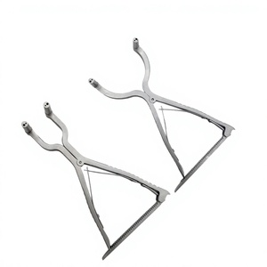 Instrumentos ortopédicos de acero inoxidable: Retractor de plato tibial, Retractor de articulación de rodilla, Distractor, Pinzas, Manual por Grip - Product Image 3