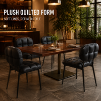 Chaise de salle à manger matelassée en similicuir noir avec dossier rembourré, pieds noirs mats, piétement de table rond en bois