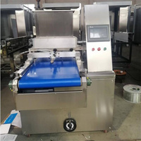 Petite machine de moulage de biscuits automatique à bas prix Machine de fabrication de biscuits de dépôt de macaron