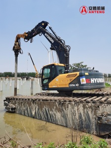 Escavatore idraulico montato battipalo V250 per la costruzione di fondazione - Product Image 6