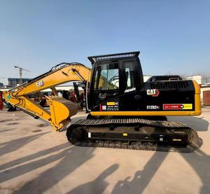 Excavatrice sur chenilles hydraulique CAT 312 de 12 tonnes d'occasion pour l'aménagement paysager, la construction de routes municipales et agricoles à vendre - Product Image 1