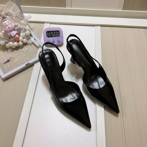 Escarpins élégants en PVC pour femmes, à talons hauts, à bout pointu, tendance, sandales d'été et d'automne avec semelle intérieure en caoutchouc résistante - Product Image 4