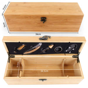 Boîte cadeau en bois MDF gravée à la main - Emballage rectangulaire personnalisable pour bouteilles et champagne personnalisés - Product Image 2