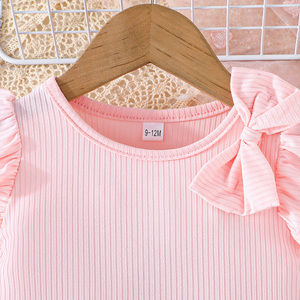 Conjunto Deportivo Casual de Dos Piezas para Niñas, Top con Mangas Volantes, Shorts Sólidos, Transpirable, Suave, Multicolor - Product Image 3