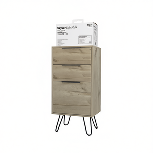 Cassettiera Skyoner in Rovere Chiaro con 3 Cassetti e Gambe a Forcina, Arredamento Moderno per Camera da Letto - Product Image 1