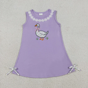 Ensemble de vêtements pour bébés filles, robe violette sans manches avec broderie florale et nœuds en forme de canard - Product Image 3