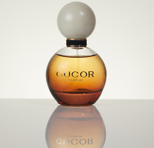 น้ำหอม GUCOR 02 ซีรีส์ สำหรับผู้หญิง ขนาด 60 มล. กลิ่น <span class=keywords><strong>Eau</strong></span> De Cologne แนว Floral Chypre ติดทนนาน เป็นมิตรกับสิ่งแวดล้อม ผลิตจากสารสกัดจากพืชธรรมชาติ - Product Image 6