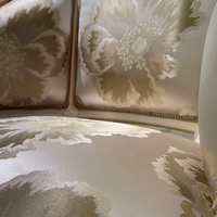 Fauteuil Niche Néoclassique Français Sculpté en Coquille Dorée, en Jacquard Satiné à Motifs Floraux, Fauteuil de Boudoir Incurvé, Fauteuil d'Appoint Boutique, Fauteuil Tonneau
