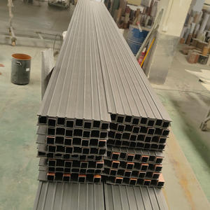 Panneaux muraux extérieurs modernes <span class=keywords><strong>de</strong></span> qualité supérieure, imperméables, en WPC, décoratifs, ignifuges, à lattes <span class=keywords><strong>de</strong></span> bois, à motifs écossais, pour la maison européenne - Product Image 2