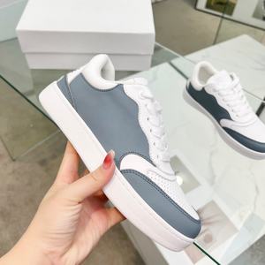 Nouvelles baskets de luxe 2026 brodées à semelle épaisse, chaussures décontractées légères en maille pour la marche en extérieur, style biscuit - Product Image 6