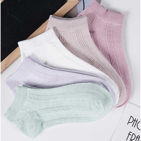 Women's ankle socks [3 vertical stripes]