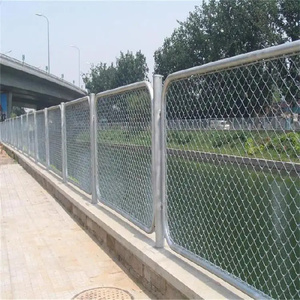 Poteau en Y pour clôture en PVC de 3 pieds, clôture en chaîne de jardin Menards, clôture d'aéroport, prix de la clôture en diamant - Product Image 4