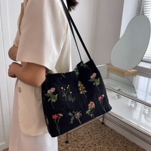 Sac fourre-tout classique 2025 <span class=keywords><strong>Omoi</strong></span> personnalisé en toile brodée de fleurs, pour femmes et jeunes filles, avec bandoulière et poignée, idéal pour le shopping - Product Image 2
