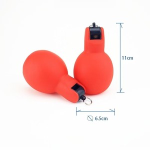 Yenilik promosyon hediye özelleştirilmiş yumuşak PVC el sıkmak hakem düdük hafif tutam düdük ile kordon - Product Image 2