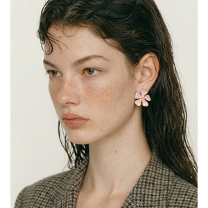 أقراط مطلية بالذهب من الفولاذ المقاوم للصدأ بتصميم كرتوني أنيق من JINYOU 2348 للنساء - Product Image 5