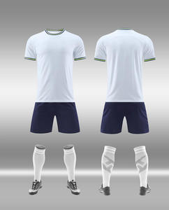 Maglia da Calcio Retrò Iniesta Thailandia 25/26, Jersey da Calcio con Stampa a Sublimazione 100% Poliestere, Maniche Corte, Logo Frontale, Servizio OEM - Product Image 4