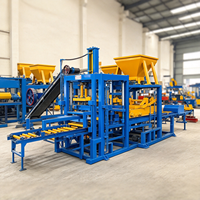 Machine de fabrication de briques en ciment entièrement automatique OEM/ODM pour projets de briqueterie de grande capacité avec moules interchangeables