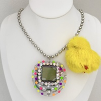 Nouveau collier à breloque en forme de poussin avec chaîne en argent, design tendance, machine à tamagotchi électronique en plastique, animaux numériques, bijoux pour animaux de compagnie