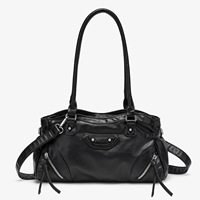 Sac fourre-tout rétro pour femme, grande capacité, style moto, en PU effet vieilli, multi-zippé, à rivets, porté épaule.