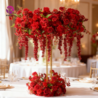 Boule de fleurs de mariage rouge bordeaux, grande boule de fleurs pour mariage, décoration de centre de table