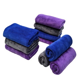 Serviette de lavage auto en microfibre 30x70cm 400GSM, épaisse et absorbante, pour le nettoyage automobile - Product Image 4