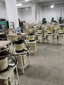 Automatische Moerbout Transporterende Moer Feeder Puntlasmachine - Product Image 5