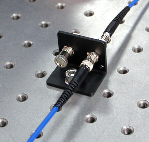 Montura L de Fibra Óptica LSB4-F, con 4 Orificios de 9.5 mm y 8 Orificios Roscados M2 - Product Image 6