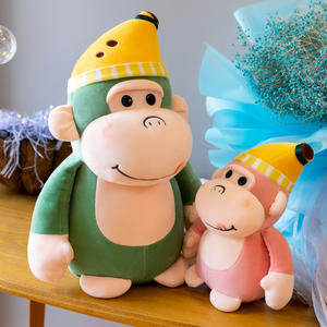 Peluche singe mignon avec chapeau banane, jouet en peluche pour décorations de fête sur le thème de la jungle tropicale, cadeaux d'anniversaire pour enfants - Product Image 2
