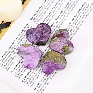 Großhandel Natürlicher Kristall Energieheilender Handgefertigter Atlantisit Herzförmiger Handstein zur Dekoration - Product Image 5