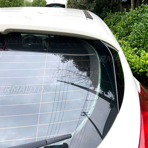 สปอยเลอร์ข้างกระจกหลังรถยนต์สีดำเงา 2 ชิ้น สำหรับ Ford Focus Hatchback ปี 2015-2018 อุปกรณ์ตกแต่งรถยนต์ - Product Image 6