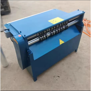 Macchinario per la Lavorazione della Gomma, Taglierina a Rullo Sovrapposto per Fogli, Macchina per Taglio Profili in Gomma, Azionamento a Motore 220V 1.5KW Alta Potenza - Product Image 2