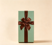 Boîte cadeau de luxe vide pour chocolats, rigide, personnalisée, imprimée quadricolore, avec fermeture magnétique et couvercle à nœud en ruban satiné marron