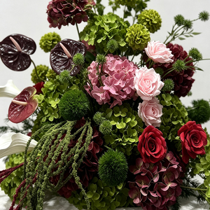 Arreglo de Flores de Loto de Seda Rojo Rosado Realista Vintage para Decoración de Mesa en Interiores, Bodas en Castillos y Restaurantes de Alta Gama - Product Image 3