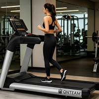 Tapis roulant électrique commercial 4,0 HP, capacité 150 kg, avec écran LED sans fil pour la fréquence cardiaque et suivi des calories, pour salle de sport et domicile
