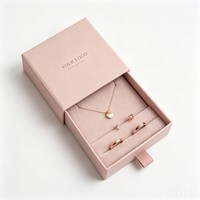Boîte à bijoux personnalisée avec logo, boîte à anneaux rose, boîte à bijoux en carton, emballage de luxe pour bijoux avec sac pour collier