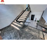 Carreaux d'escalier en marbre gris antidérapant personnalisés, éclairage d'escalier à LED au design moderne, marches droites en spirale pour usage intérieur