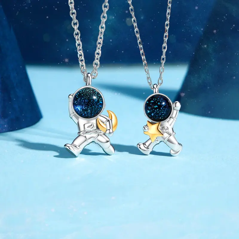 Rinhoo vendita calda moda stella e luna astronauta coppia collane nuovo Design Spaceman collana